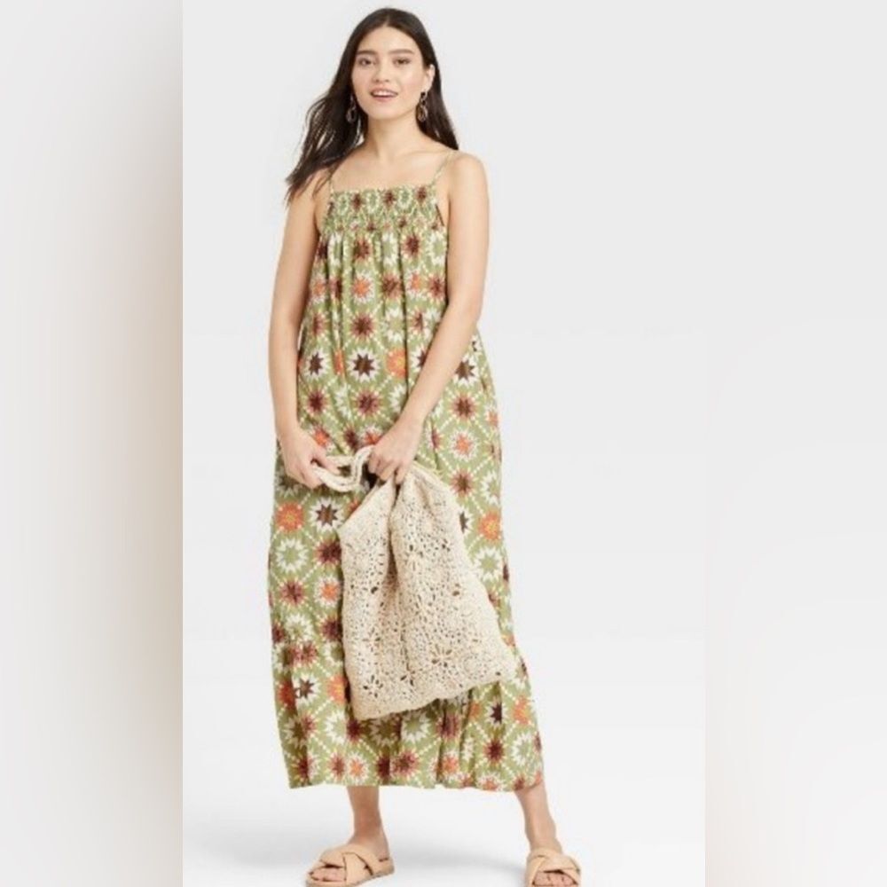 Universal Thread Green Smocked Patchwork Boho Dre… - image 1